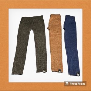 MukLuks winter cropped leggings size XS Set of 3